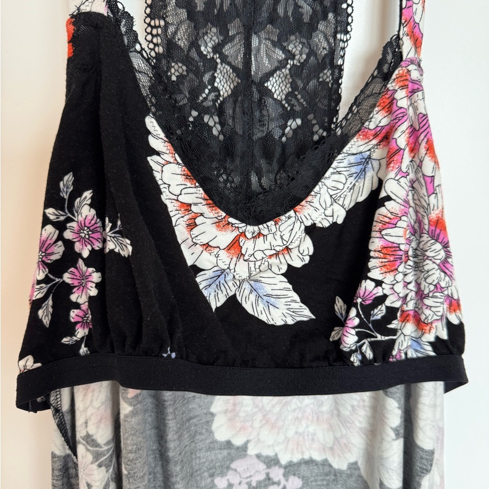 Soma Black Chemise Nightgown with Tropical Floral Pattern size medium NWOT - Picture 9 of 10